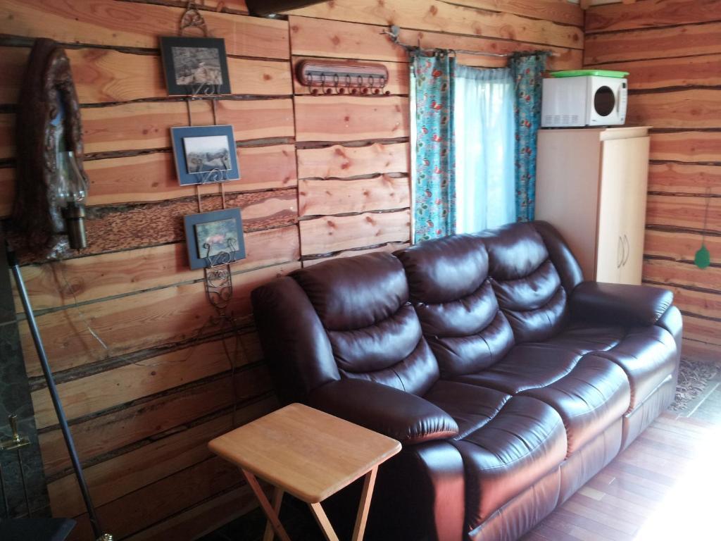Steamboat Mountain Chalets Spillimacheen Ruang foto